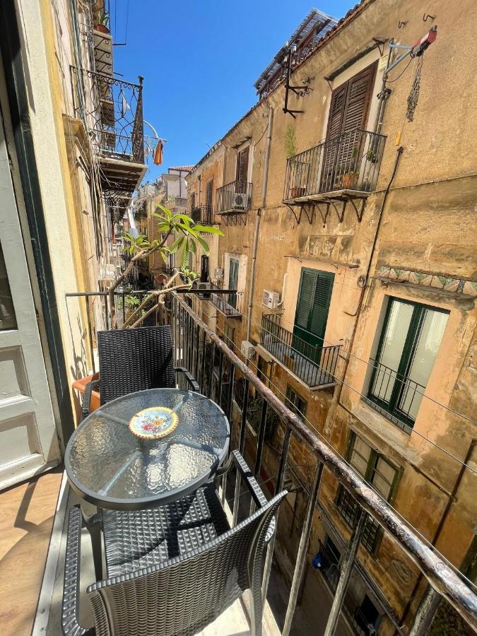 A Casa Di Elena Apartment ปาแลร์โม ภายนอก รูปภาพ